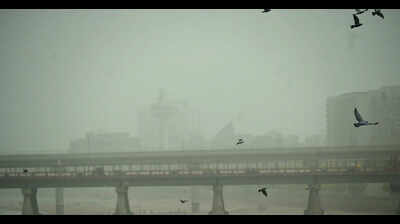 Ahmedabad simmers at 43.7°C as Gujarat braces for one last day of heat