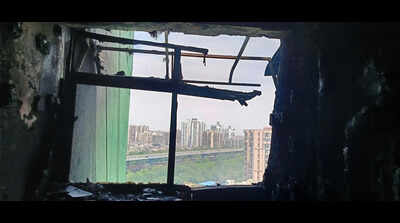 Owners of charred Green Avenue flats seek FIR against RWA after condo fire
