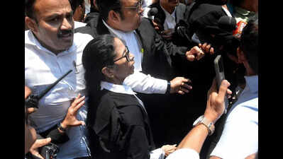 BCI seeks details of Mamata’s legal practice status