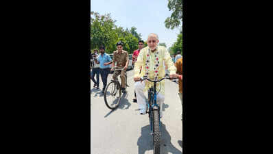 UP minister cycles his way to office; backs fuel conservation drive