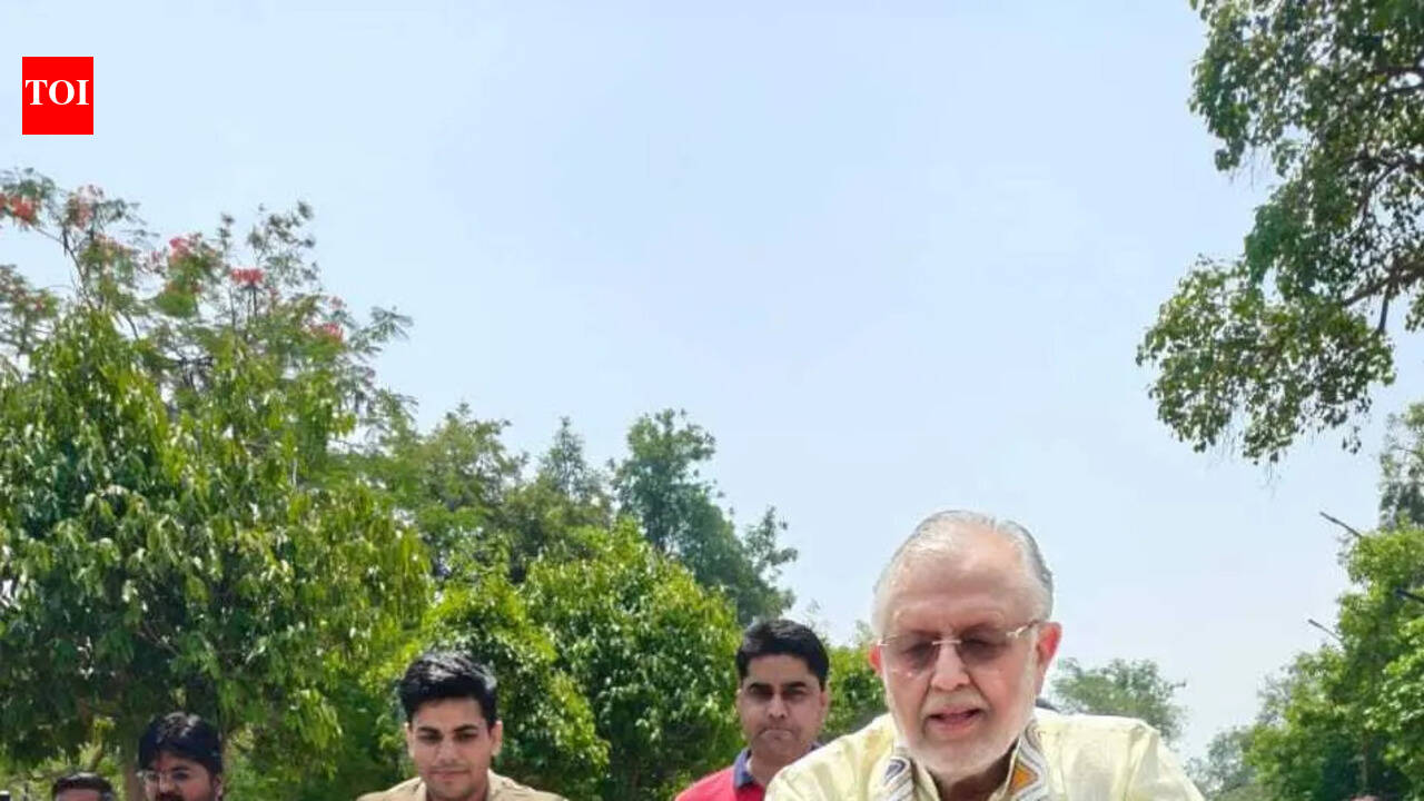UP minister cycles his way to office; backs fuel conservation drive