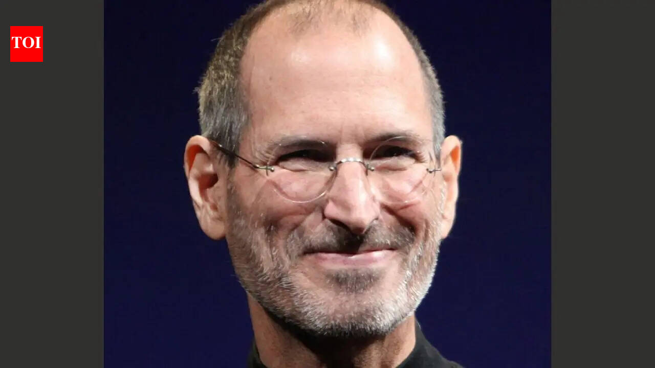 Quote of the day by Steve Jobs: “Stay hungry, stay foolish”