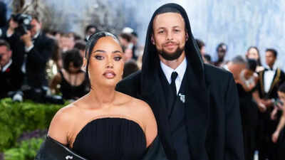 Stephen Curry’s wife Ayesha Curry shows off dream vacation spot as Warriors star enjoys offseason