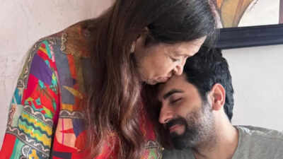  'Pati Patni Aur Woh Do' actor Ayushmann Khurrana shares emotional post with mother