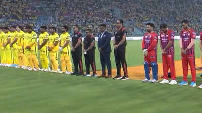 CSK and LSG players observe minute’s silence, wear black armbands in IPL match; here's why