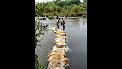 Dip in Cauvery river water affects villages
