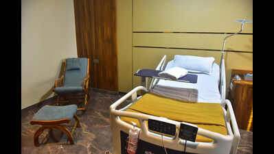 Charitable hosps ignore govt schemes year after GR, final warning issued
