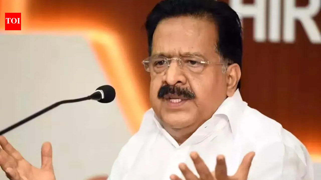 To ensure unity, Congress nudges Chennithala to join Kerala cabinet