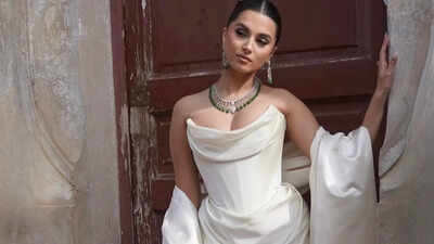 Tara Sutaria teases 'Avengers' like scene in Yash starrer 'Toxic'