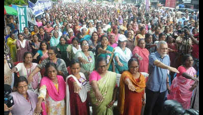 Kerala ASHAs meet V D Satheesan, discuss honorarium hike