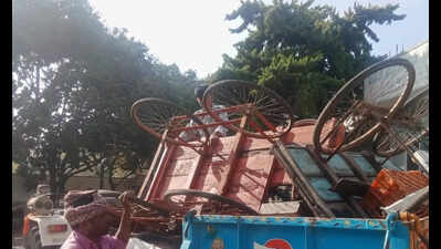 Where to discard old sofa or mattress in Bengaluru? Request now on ‘DClutter’ app