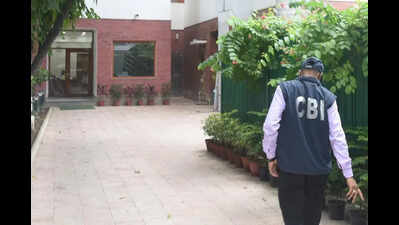 Rs 590cr bank scam: CBI grills 2 senior bureaucrats, seizes mobiles, computers