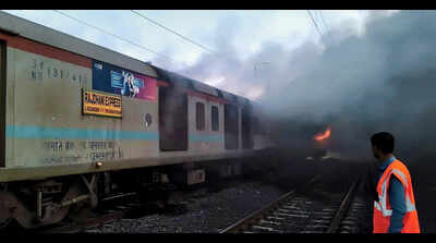 Rajdhani blaze puts spotlight on fire safety gaps at Delhi station