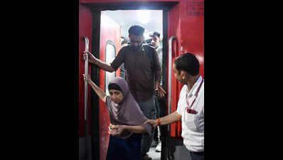 Rajdhani Fire Survivors Arrive in Delhi With Tales of Panic, Loss and Relief