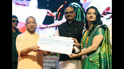 Yogi announces recruitment of 20k teachers to boost edu quality
