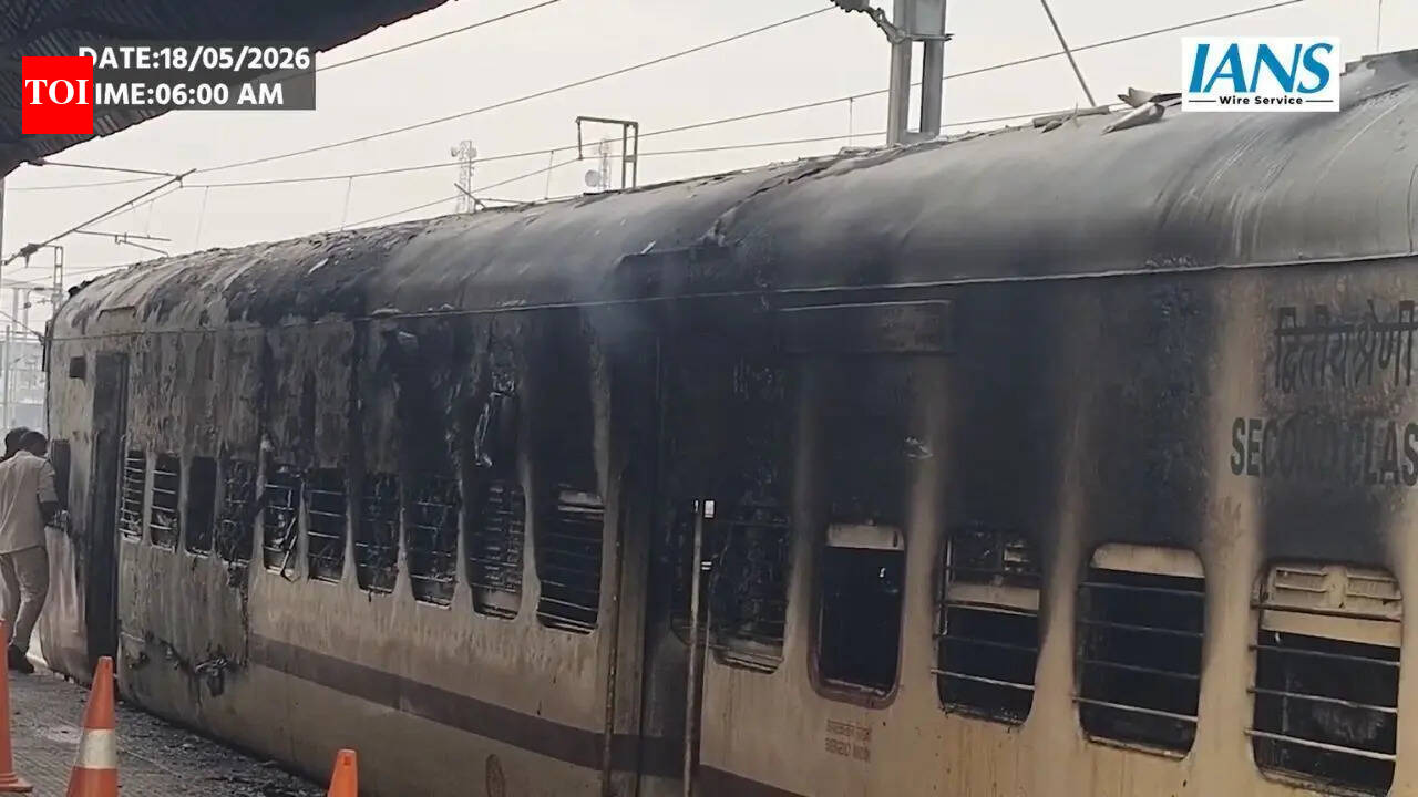 Fire breaks out in Bihar passenger train; no casualties reported
