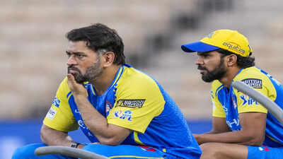 ms-dhoni-and-ruturaj-gaikwad.jpg
