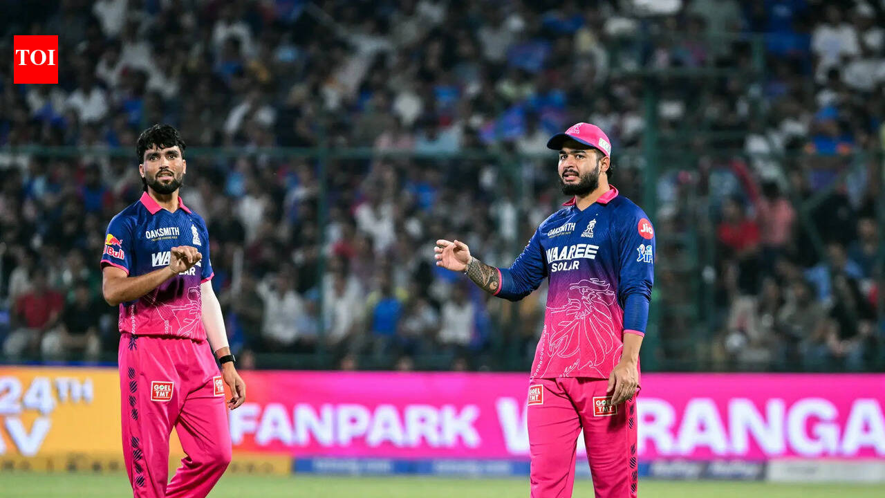 'Suicidal move'- Gavaskar blasts Riyan Parag over Ferreira’s 18th over gamble
