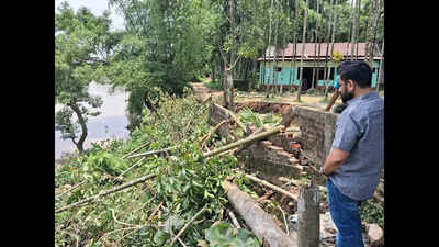 River erosion swallows roads & agri land threatens homes in Barak Valley