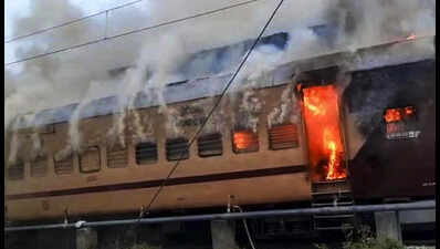 Train catches fire at Sasaram station, none hurt