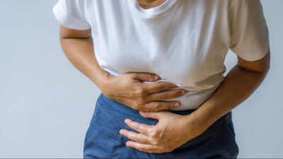 Mum of two diagnosed with bowel cancer at 38 overlooked ONE symptom: ‘I should never have ignored it’