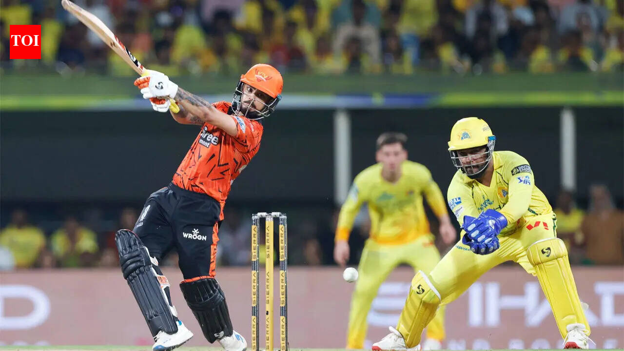 IPL Playoff Scenarios: With 7 matches to go, SRH and GT qualify; final spot up for grabs
