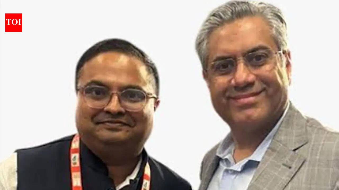 FUEL founder Deshpande receives Dr BML Munjal award for education and ...