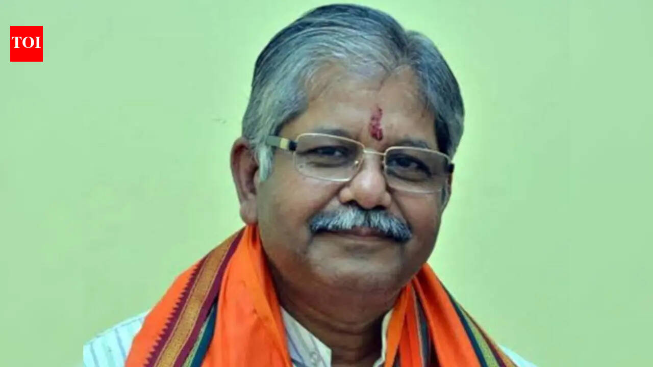 BJP MLA’s mobile phone snatched during morning walk in Raipur