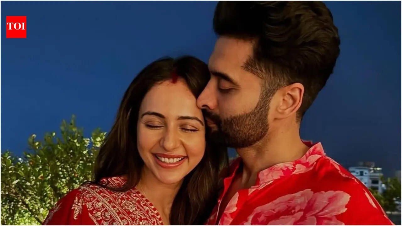 Rakul Preet Singh jetted off to London for 4-hour date with Jackky Bhagnani: 'I just wanted to see him'