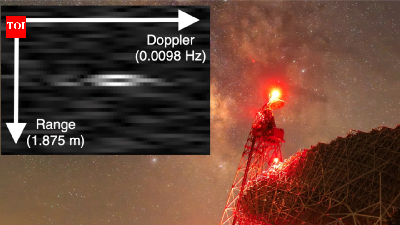 ‘There are 4 humans in these pixels’: Giant telescope tracks Artemis 2 around the Moon
