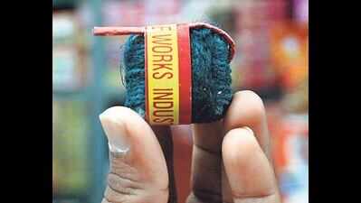 Two live sutli bombs found in Patna University hostel
