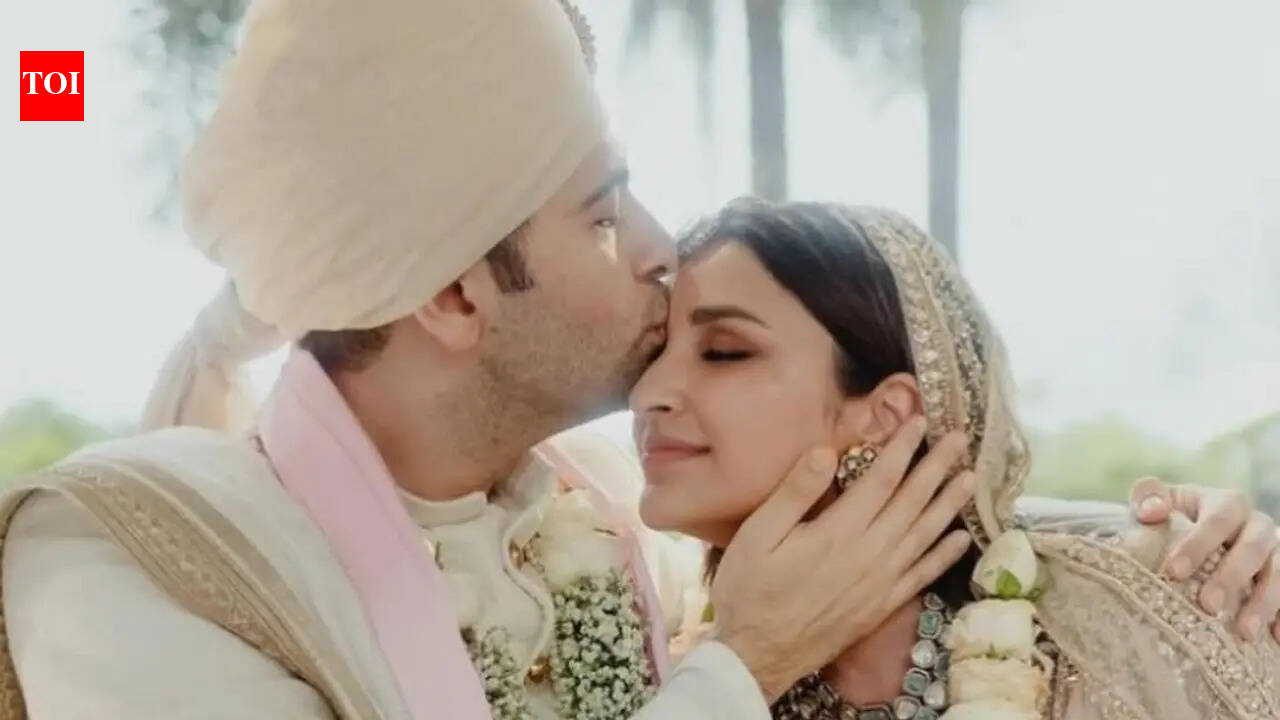 Arvind Kejriwal, Bhagwant Mann carried Raghav Chadha on shoulders on his wedding day with Parineeti Chopra, Priyanka Chopra's mom was asked to delete PICS due to tight security