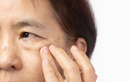 Too much caffeine and screen time can overstimulate the muscles