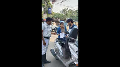 Parking, helmet drives: Cops focus on weekends