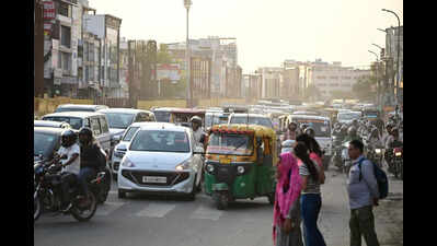 Infra projects choke traffic near Riddhi Siddhi crossing in Jaipur