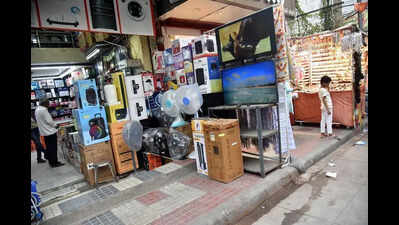 Act against illegal parking, squatters on footpaths: HC