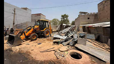 850 shanties razed as DTCP enhances demolition drive in Saraswati Kunj