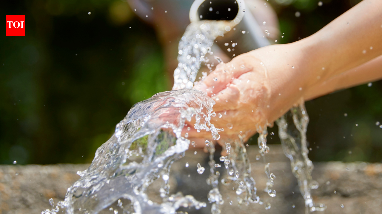 Can people be allergic to water? Scientists say this rare condition makes it possible