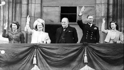 The night Princess Elizabeth slipped unnoticed into Britain’s VE Day celebrations
