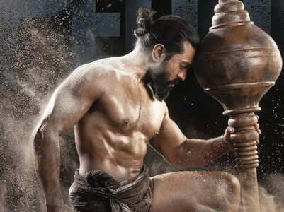 'Peddi' FIRST REVIEW: Ram Charan's mass avatar and emotions get lauded