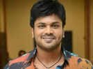Manchu Manoj announces fun entertainer 'Vaddi Kaasula Vaada'; Birthday glimpse wins fans&rsquo; attention