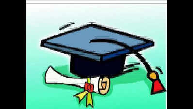 Panels formed to review convocation dress code, honorary doctorate norms in Karnataka