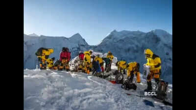  Sherpas move from muscle to mass market, edge out Western firms