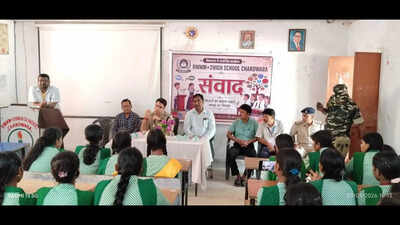 Koderma SP holds interactive session with school kids