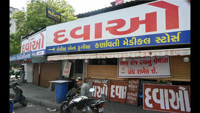 Chemists’ body says strike successful, to continue talks with govt