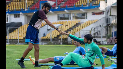  Khalid Jamil