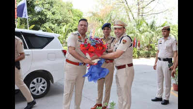 New Gurgaon police chief wants to promote carpooling to ease traffic problem