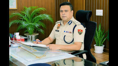 New Gurgaon police chief wants to promote carpooling to ease traffic problem