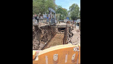 Wadgaon Sheri storm water drainage work crawls, residents fear monsoon chaos