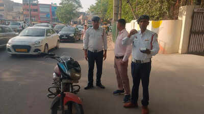 Bike with Rs 11 Lakh pending traffic fines impounded